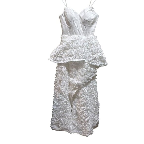 NWT Bariano Georgiana Gown Size 4 White Strapless 3D Flowers Avant Garde Dress - Picture 2 of 11